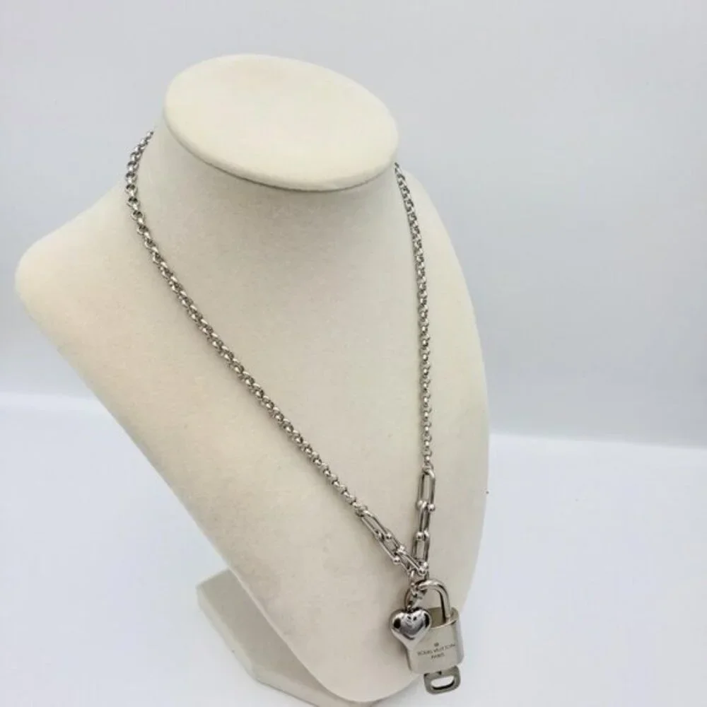 Stainless Steel Silver-Plated Necklace with Authentic Louis Vuitton Padlock - Picture 6 of 12